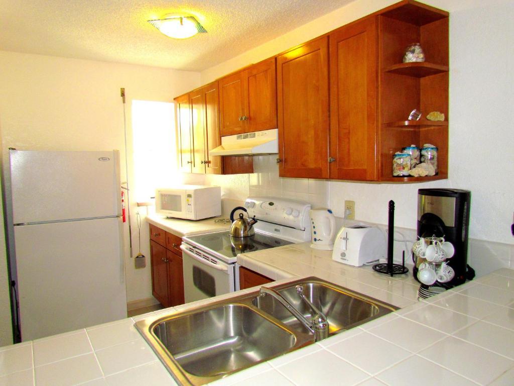 Hbk Villas At Jolly Harbour Extérieur photo