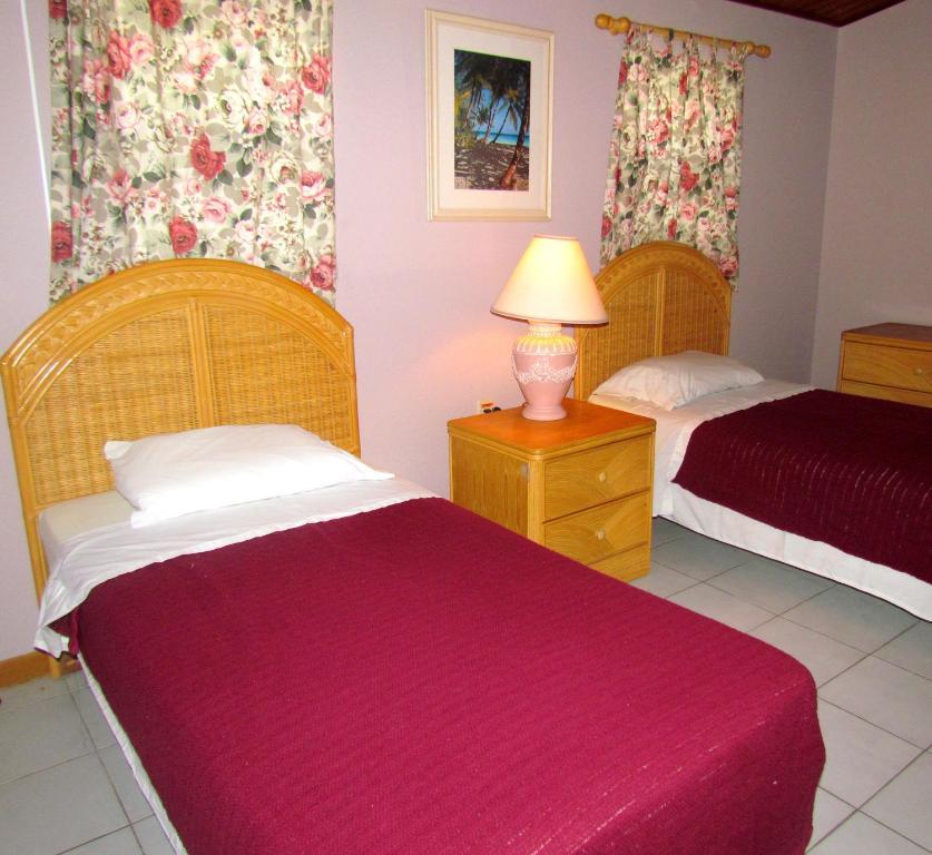 Hbk Villas At Jolly Harbour Extérieur photo