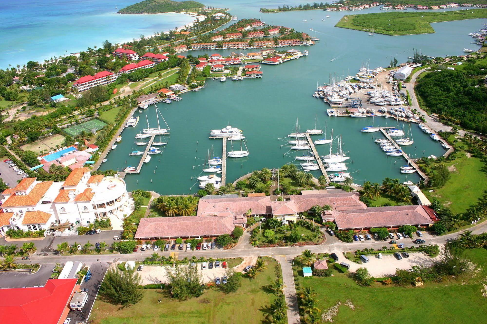Hbk Villas At Jolly Harbour Extérieur photo
