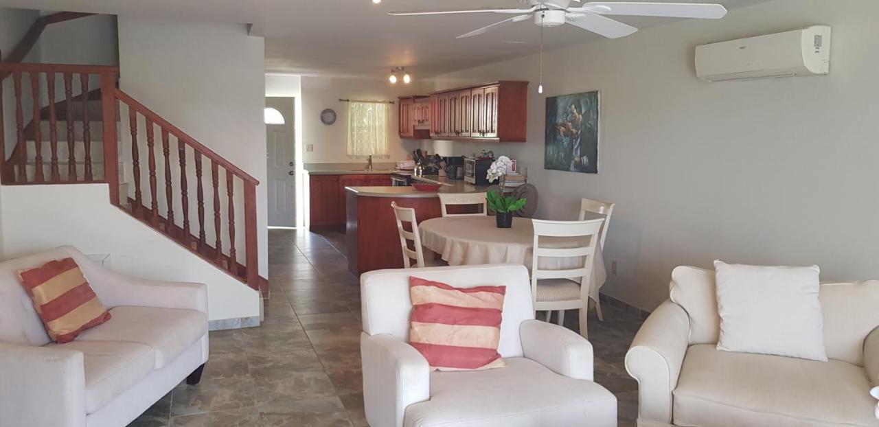 Hbk Villas At Jolly Harbour Extérieur photo