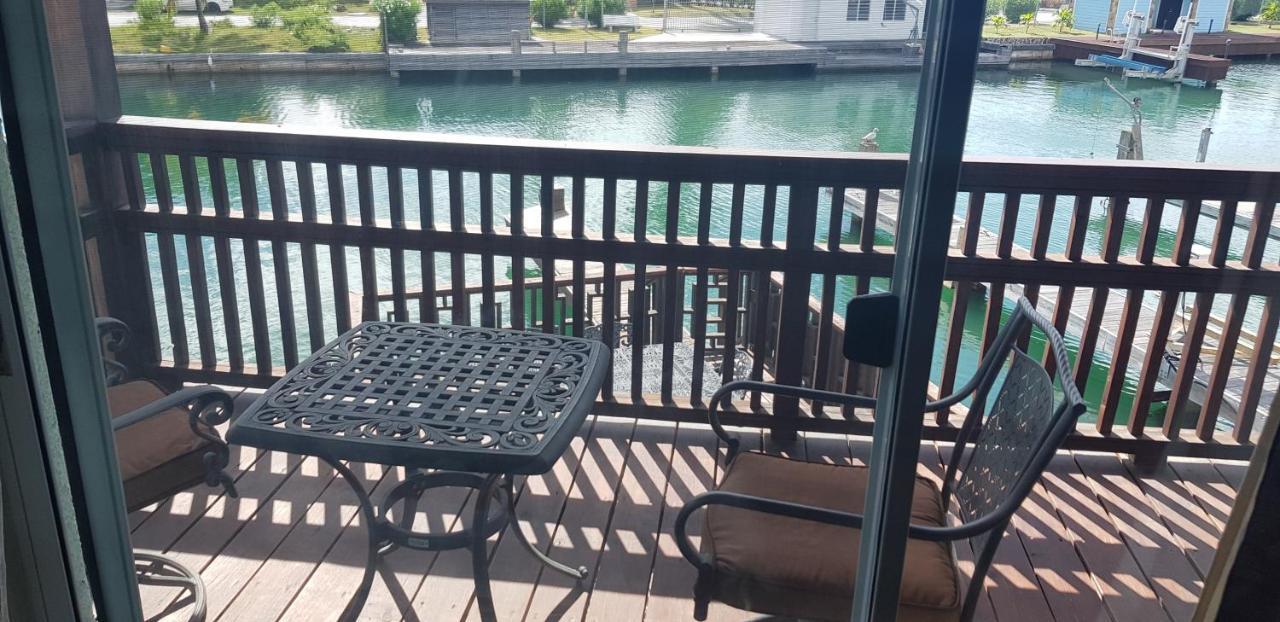 Hbk Villas At Jolly Harbour Extérieur photo